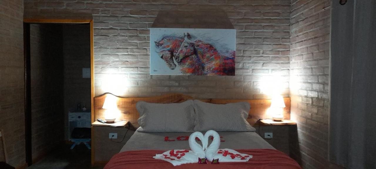 הוילה סנטו אנטוניו דו פינהאל Refugio Horse מראה חיצוני תמונה